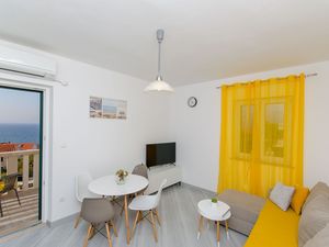 23946659-Ferienwohnung-2--300x225-3