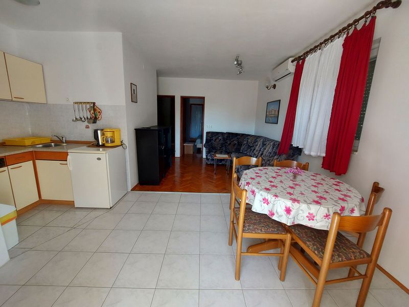 23945748-Ferienwohnung-4--800x600-1