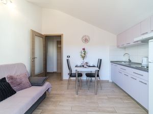 23940809-Ferienwohnung-3--300x225-2