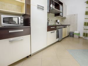 23947747-Ferienwohnung-4--300x225-4