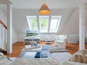 23966963-Ferienwohnung-3--300x225-3