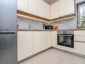 23983697-Ferienwohnung-3--300x225-1