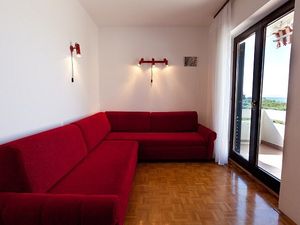 23983742-Ferienwohnung-4--300x225-5