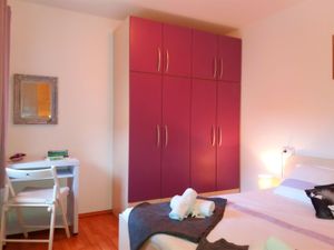 23941075-Ferienwohnung-4--300x225-4