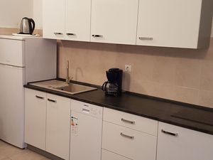 23942056-Ferienwohnung-4--300x225-4