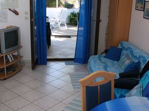 23939520-Ferienwohnung-4--300x225-5