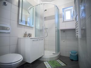 23939539-Ferienwohnung-3--300x225-5