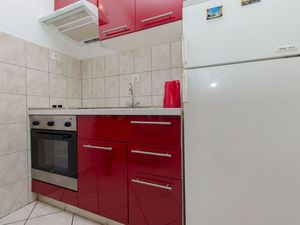 23942368-Ferienwohnung-5--300x225-5