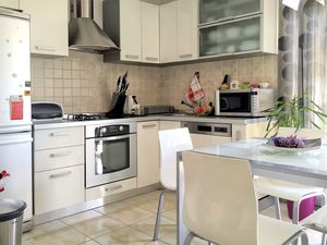 23942803-Ferienwohnung-5--300x225-4