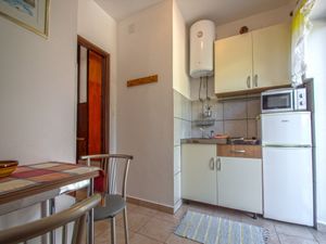 23942992-Ferienwohnung-2--300x225-2