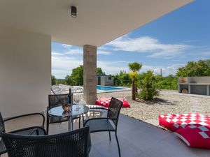 balcony-terrace