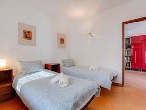 23996068-Ferienwohnung-4--300x225-2