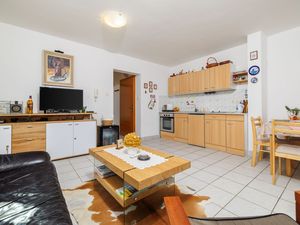 23944677-Ferienwohnung-4--300x225-3