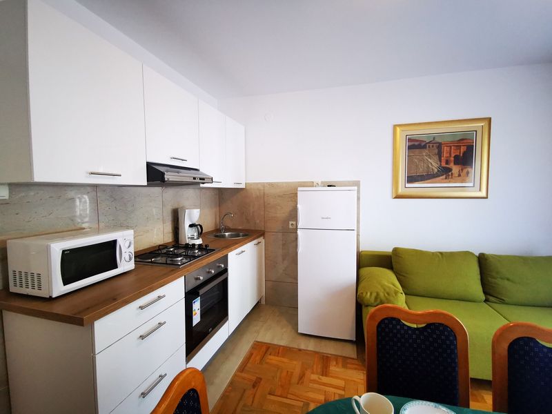 23944750-Ferienwohnung-6--800x600-0