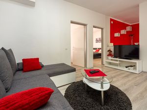 23942981-Ferienwohnung-5--300x225-1