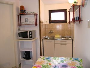 23944872-Ferienwohnung-3--300x225-4