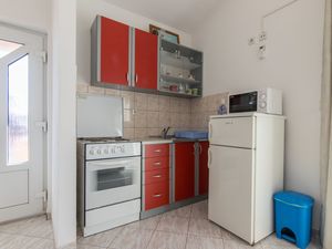 23945188-Ferienwohnung-2--300x225-0