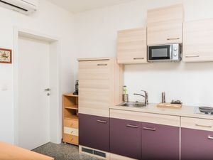 23945650-Ferienwohnung-7--300x225-1