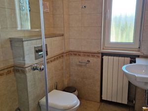 23947264-Ferienwohnung-6--300x225-4