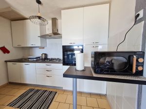 23947375-Ferienwohnung-4--300x225-3