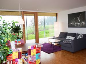 18717452-Ferienwohnung-2--300x225-5