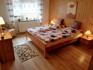 21674253-Ferienwohnung-4--300x225-5