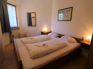 21991219-Ferienwohnung-4--300x225-1