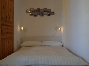 23278181-Ferienwohnung-4--300x225-5