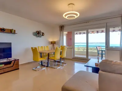 Ferienwohnung für 6 Personen (97 m²) in Utjeha 2/10