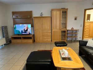 23916432-Ferienwohnung-4--300x225-0