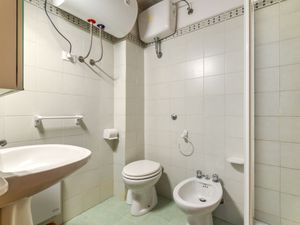 23842261-Ferienwohnung-6--300x225-1