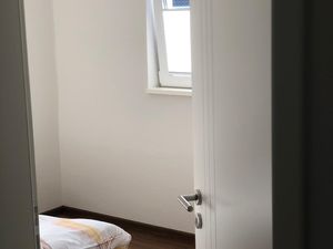 23325280-Ferienwohnung-4--300x225-3