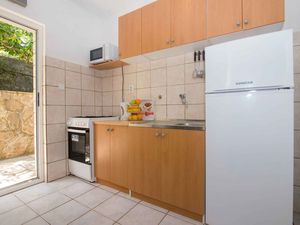 23999971-Ferienwohnung-3--300x225-4