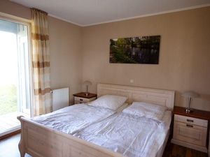 24000511-Ferienwohnung-4--300x225-4