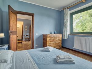 23732099-Ferienwohnung-6--300x225-3