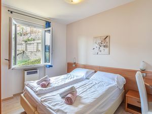 23724073-Ferienwohnung-6--300x225-3