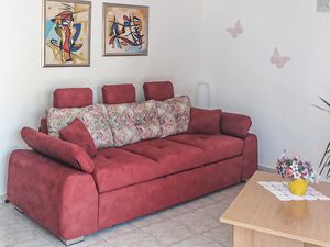 23729712-Ferienwohnung-4--300x225-4