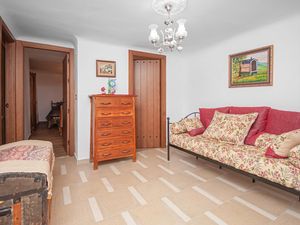 23747580-Ferienwohnung-6--300x225-4