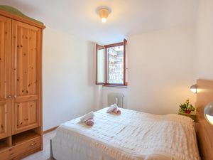 23750793-Ferienwohnung-7--300x225-2