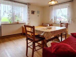 23823025-Ferienwohnung-4--300x225-1