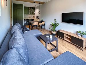 23756883-Ferienwohnung-4--300x225-0