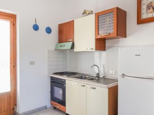 23758983-Ferienwohnung-4--300x225-1