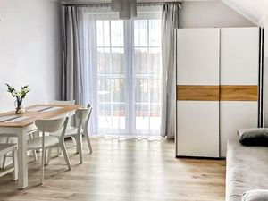 23760092-Ferienwohnung-4--300x225-3