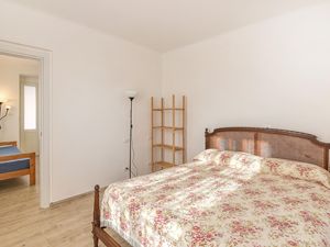 23761621-Ferienwohnung-7--300x225-3