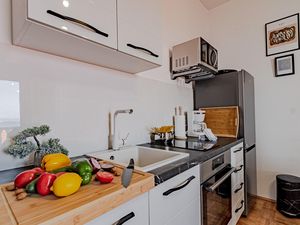 23766371-Ferienwohnung-4--300x225-5