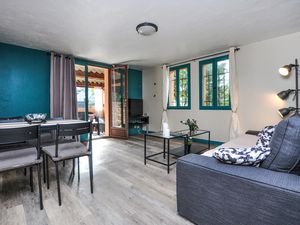 23767846-Ferienwohnung-4--300x225-2