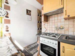 23768027-Ferienwohnung-6--300x225-1