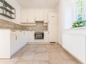 23823993-Ferienwohnung-6--300x225-4