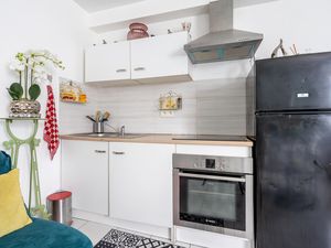 24002895-Ferienwohnung-4--300x225-5