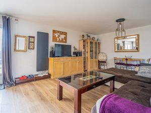 24002897-Ferienwohnung-6--300x225-3